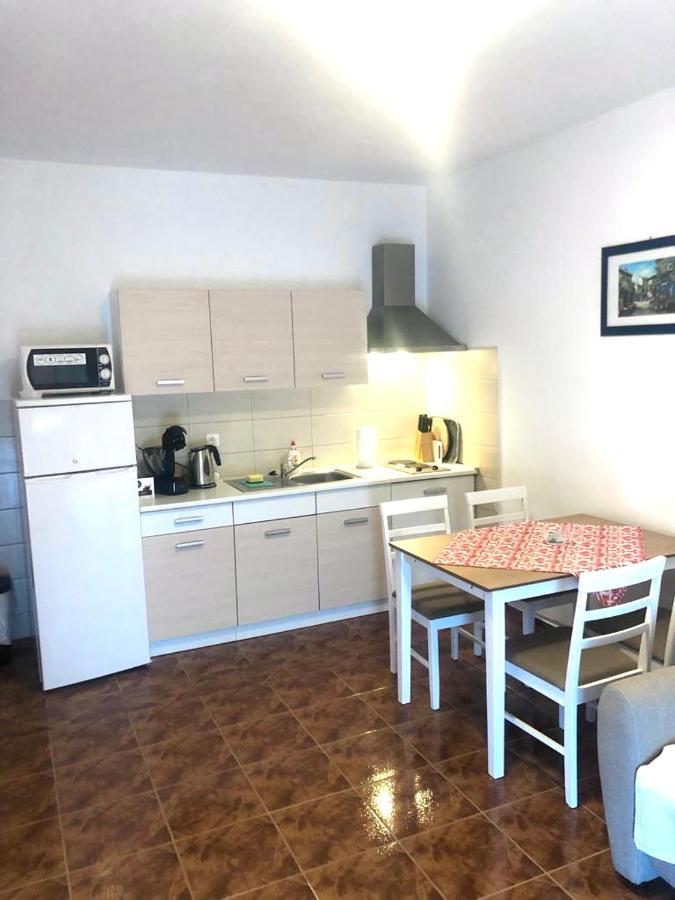 Guest House Navetta 2 Fazana Exterior photo
